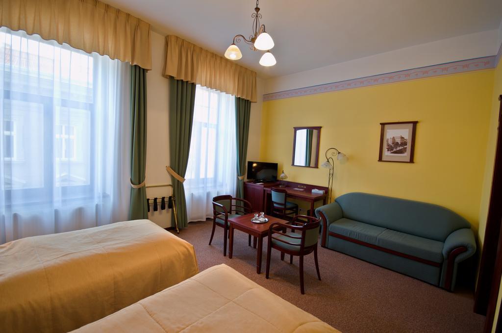 Grandhotel Garni Jihlava Exterior foto