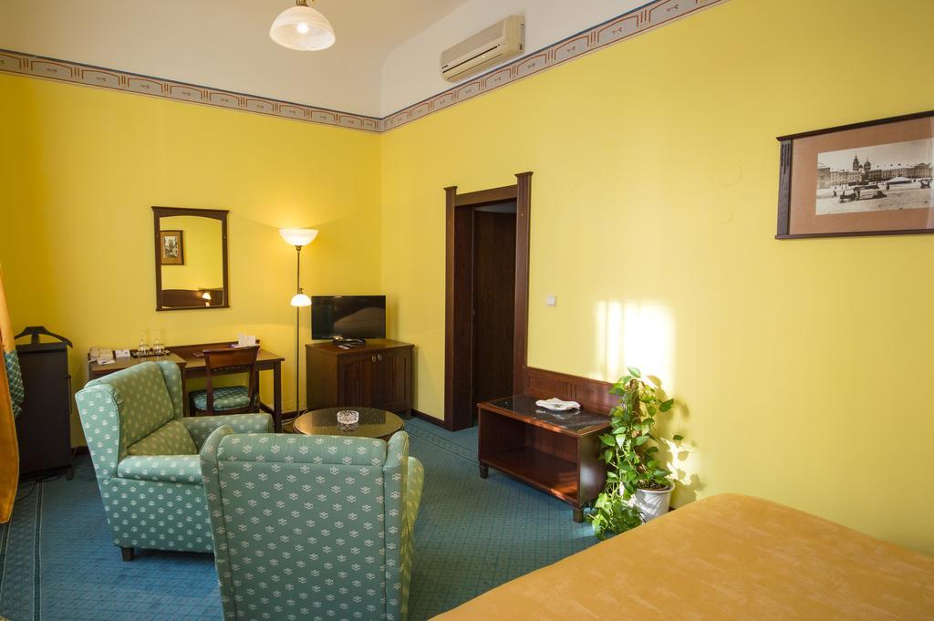 Grandhotel Garni Jihlava Exterior foto