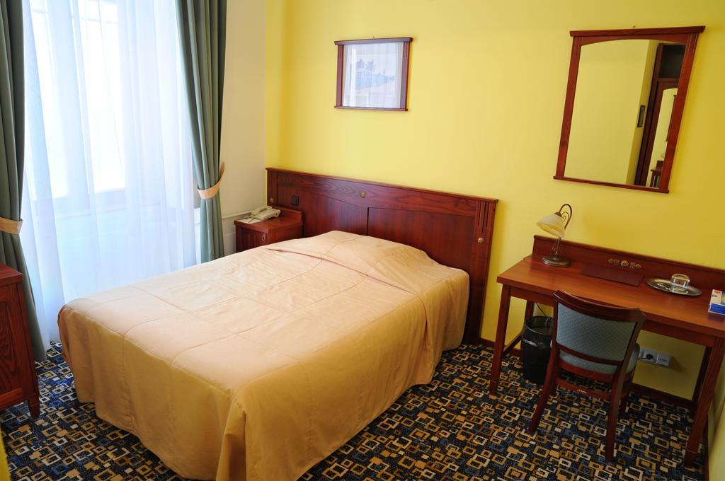 Grandhotel Garni Jihlava Exterior foto